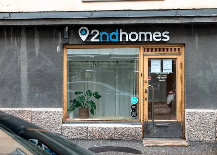 Bright Spacious 5 Bedroom In The Center *