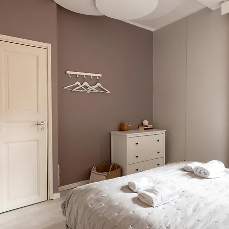 Spacious 5br With Location In Kamppi 아파트